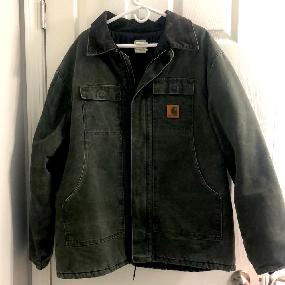 Mens pre owned in excellent condition Carhartt coat